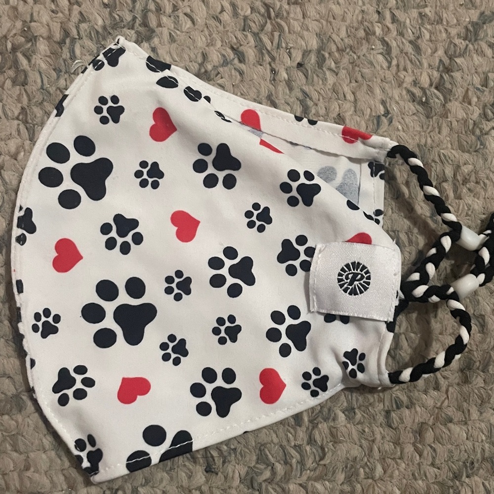 Various Pomchies Masks with adjustable ends - Picture 9 of 10